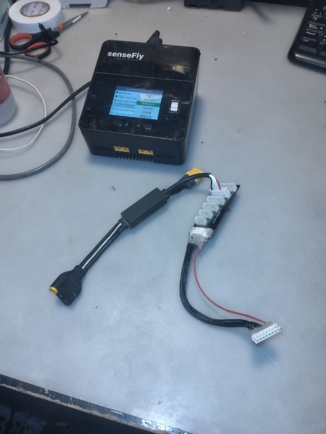 Cargador inteligente para drones senseflay SF