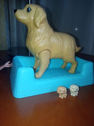 Perro barbie con cachorro y muñeca