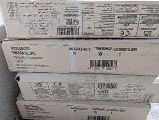 Cajas azulejos dé exterior negro 30x60