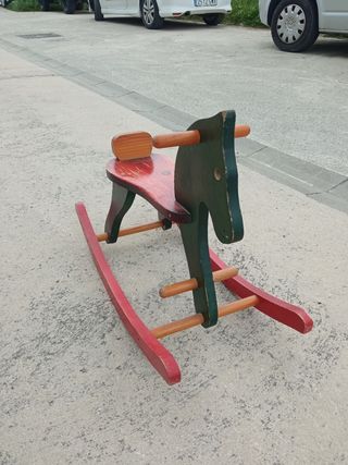 Caballito balancín 
