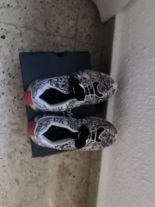 REEBOK GHOST BUSTER 