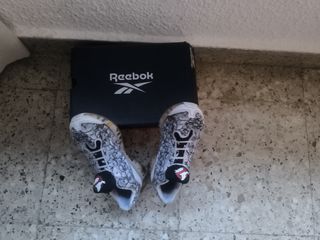 REEBOK GHOST BUSTER 