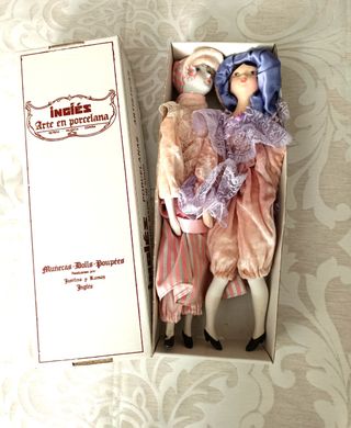 Conjunto de 2 muñecas de porcelana "Inglés"