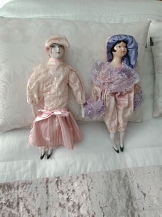 Conjunto de 2 muñecas de porcelana "Inglés"