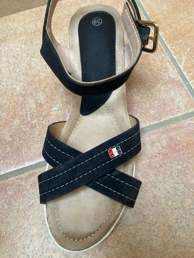 Sandalias cuña num 39