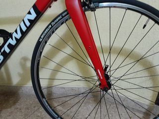 BICI DE CARRETERA CON MANILLAS DE PASEO NUEVA