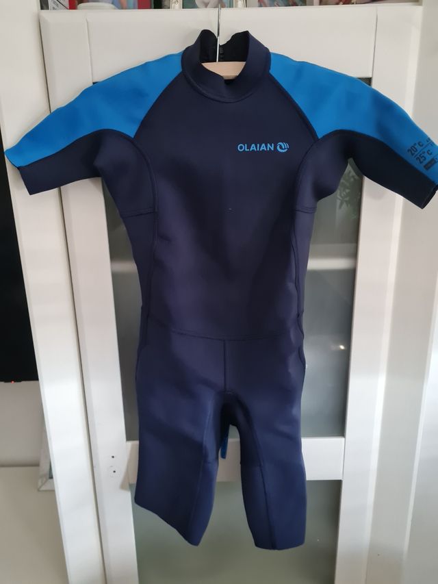 Mono neopreno juntos con zapatillas