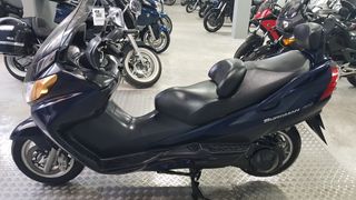 SUZUKI BURGMAN 400 AVERIADA