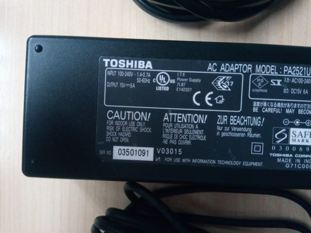 Cargadores portátil TOSHIBA 15V 5A y 15V 6A