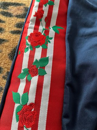 Pantalón chándal Adidas originals rosas