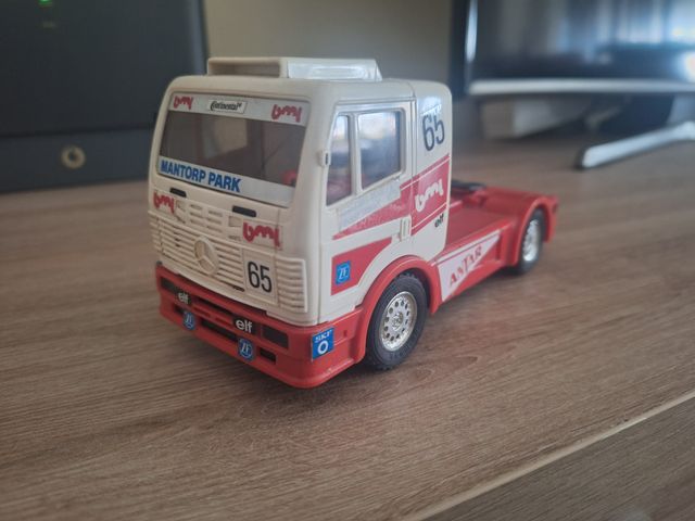 Camion Mercedes Antar Scalextric