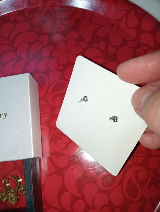 Dos pares de pendientes acero