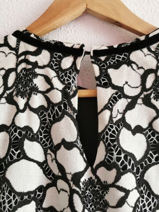 Vestido de chica talla M de Sfera nuevo.