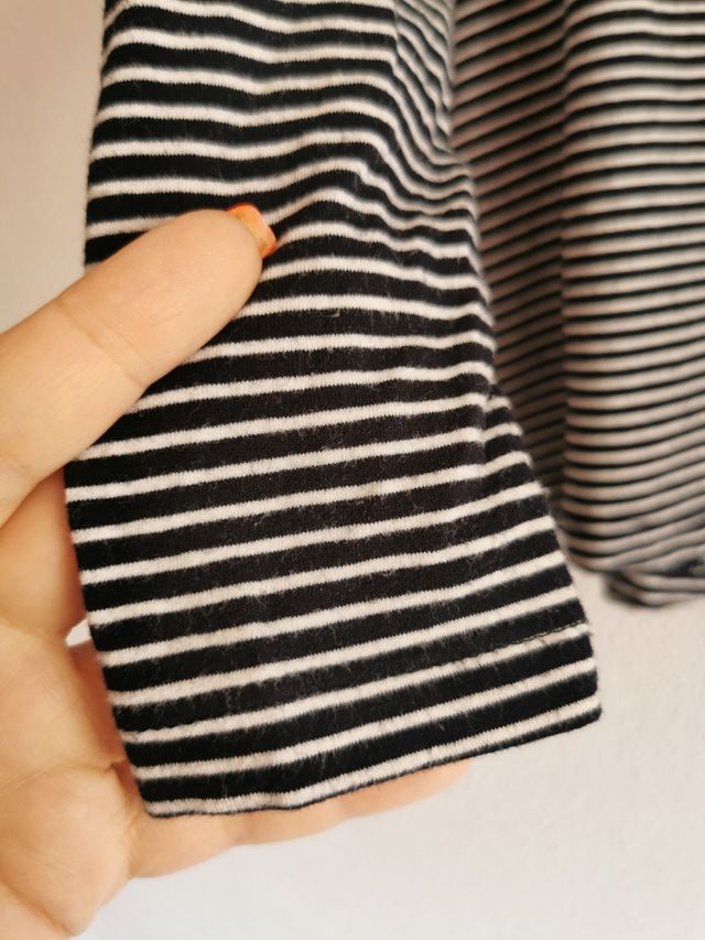 Camiseta de niña en la talla 7-8 años de