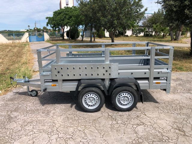 PREMIUM 265/2 CON BARANDILLAS Y RAMPAS