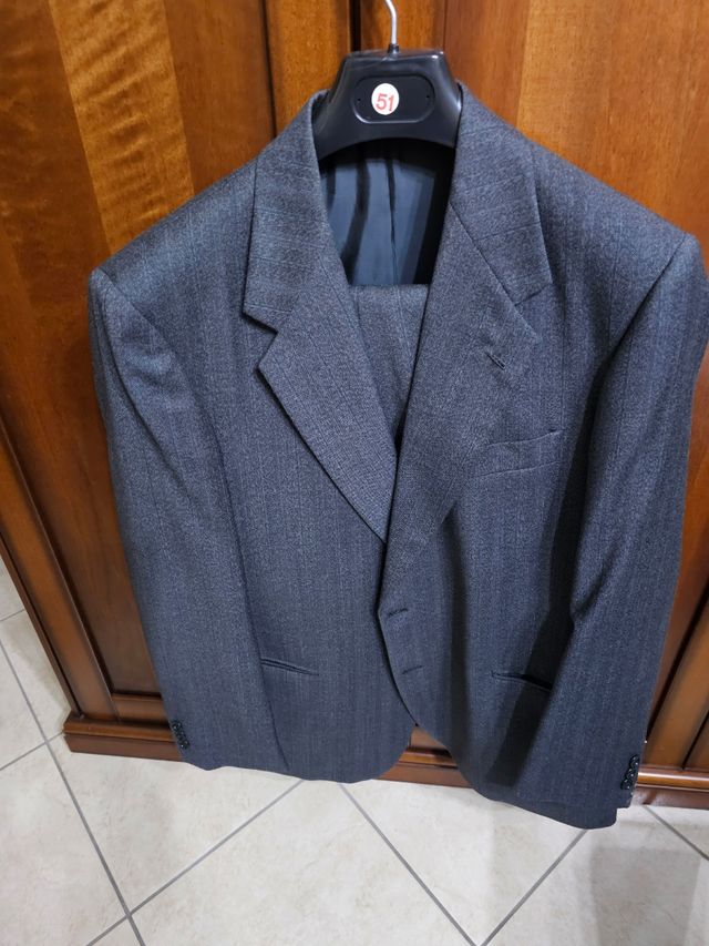 Abito uomo taglia 51
