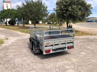 PREMIUM 265/2 CON BARANDILLAS Y RAMPAS