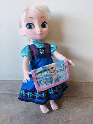 Muñeca Frozen Disney y Monedero
