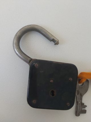 Candado antiguo