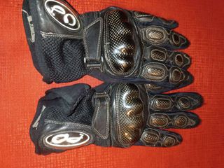 guanti da moto