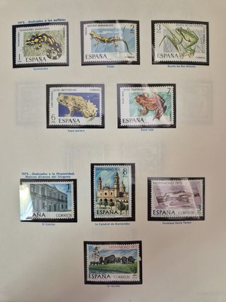 Sellos año completo 1975