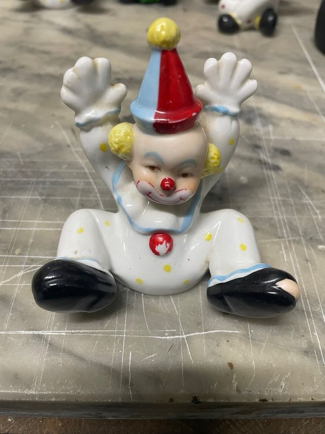 Statuine Porcellana Capodimonte Clown Pagliaccio