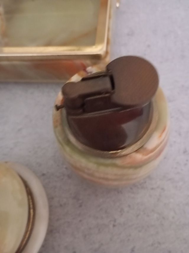 Set completo in onice x fumatori 