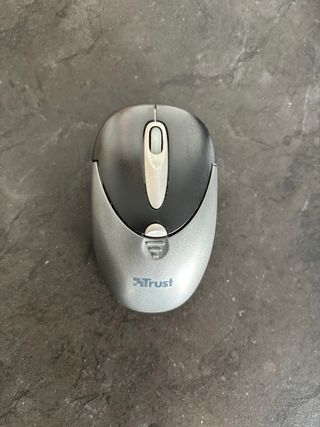 Ratón óptico inalámbrico Trust