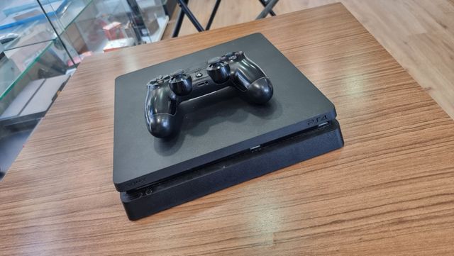 PlayStation 4