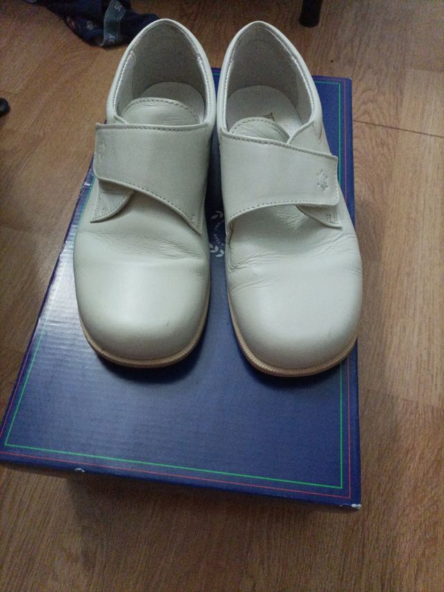 Zapato niño talla 35