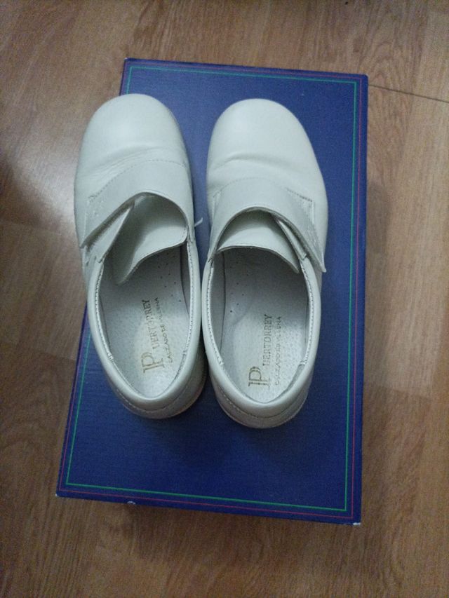 Zapato niño talla 35