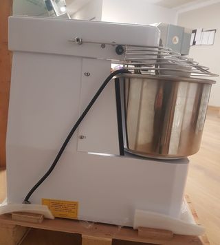AMASADORA ESPIRAL 10 LITROS EXTREME