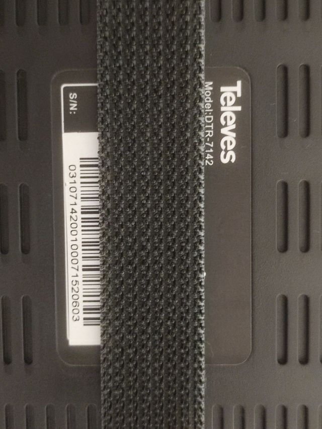 Televes+mando+enchufe DTR-7142