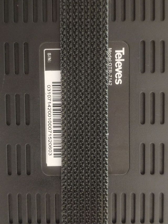 Televes+mando+enchufe DTR-7142