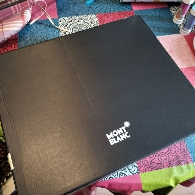 Bolso Montblanc caballero
SUPER REBAJAS !!!