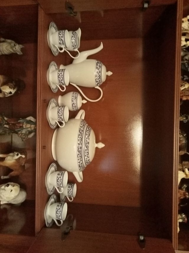 Juego de café con Sopera