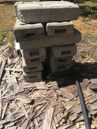 Piedras vallas de obra