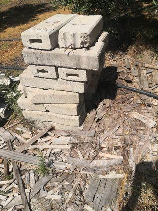 Piedras vallas de obra