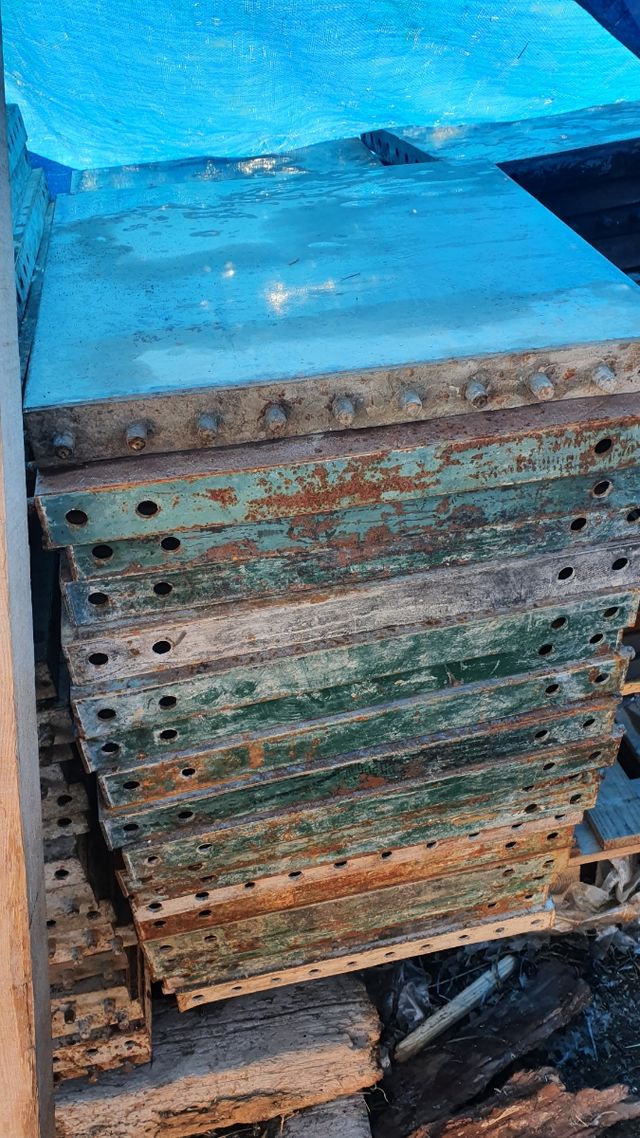 Carros esten aluminio