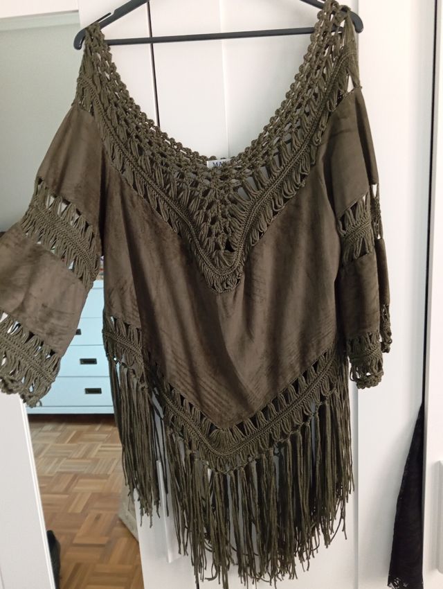 PONCHO FLECOS SERRAJE