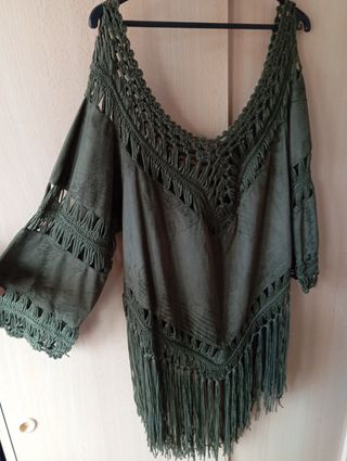 PONCHO FLECOS SERRAJE