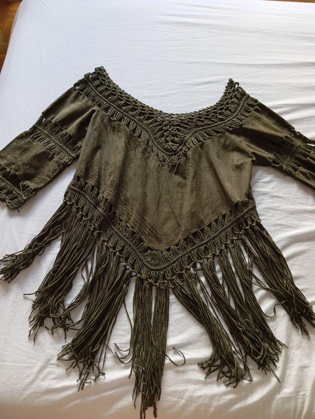 PONCHO FLECOS SERRAJE