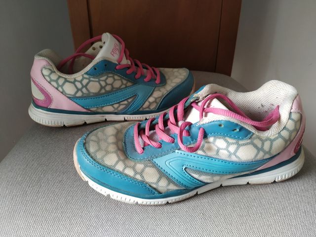 Nuovissime scarpe da ginnastica #37