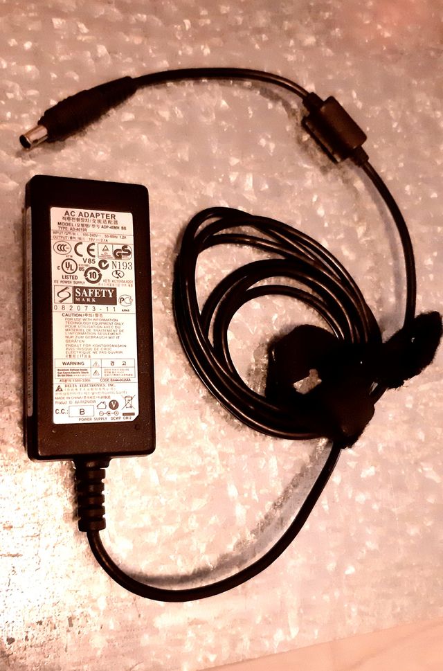 Alimentatore Samsung ADP-40MH AD-4019R