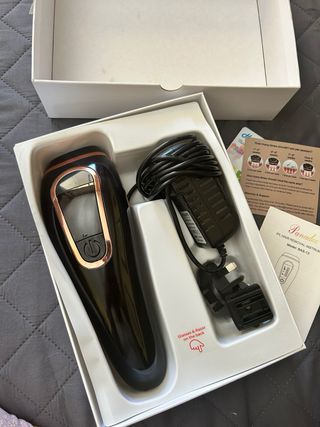 DEPILADORA IPL (LUZ PULSADA)