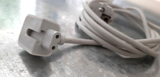 Cavo alimentazione APPLE Shuko per portatili