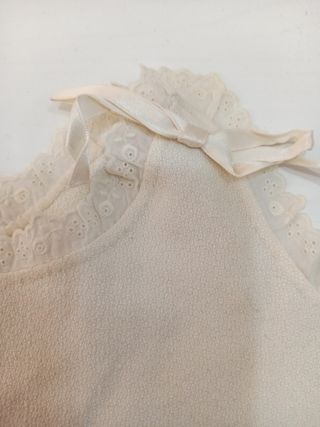 ANTIGUO FALDON CRISTIANAR