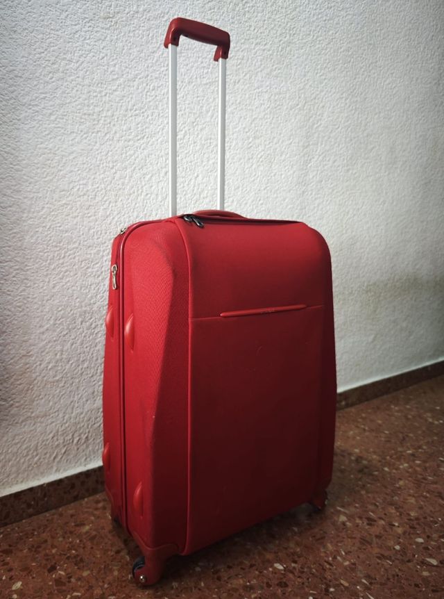 maleta de viaje mediana Samsonite 20-23kgs
