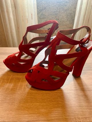 Sandalias Zara