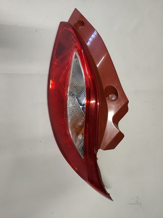 ✅PILOTO TRASERO DERECHO MAZDA 2 II